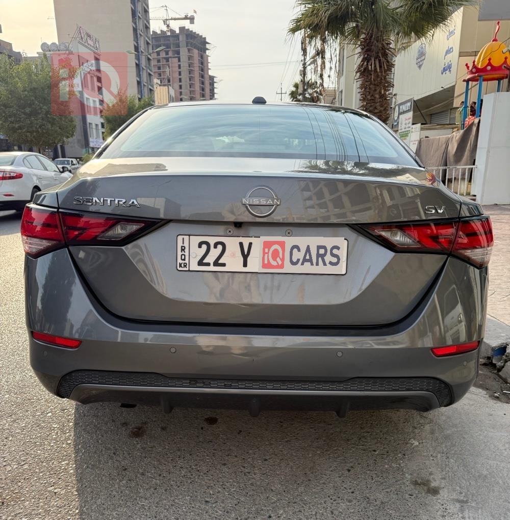 نیسان سێنترا